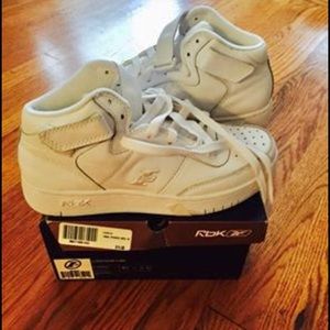 Men’s Reebok’s, new in box